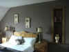 room2.jpg (38793 bytes)